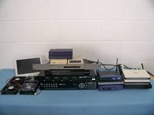 lot 93 image: Miscellaneous AV Items