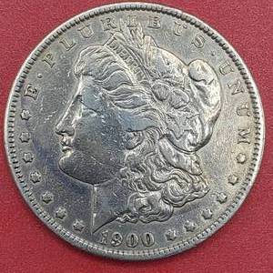 lot 38 image: 1900-O Morgan Silver Dollar--90% Silver