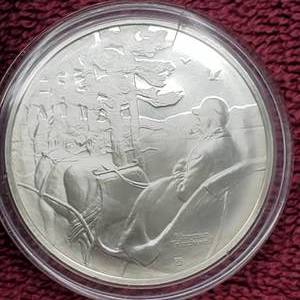 lot 53 image: 1974 Franklin Mint Sterling Silver Medallion wBook--.88 toz Actual Silver Weight,in Airtite