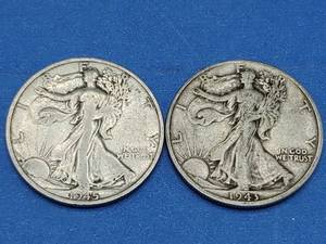 lot 62 image: 2 Walking Liberty Half Dollars--90% Silver