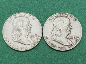 lot 71 image: 2 Franklin Half Dollars--90% Silver