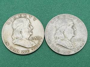 lot 74 image: 2 Franklin Half Dollars--90% Silver