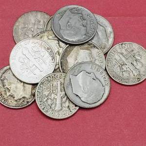 lot 98 image: 11 Rossevelt Dimes--90% Silver