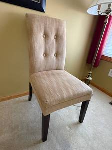 lot 12 image: Dining Chair - Beige Upholstery, Button Tufted Back