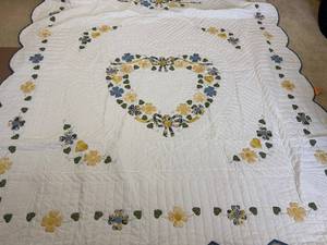 lot 15 image: Floral Heart Quilt - White Field With YellowBlue Flowers, Blue Scalloped Binding