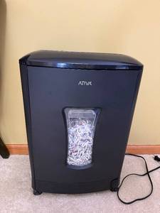 lot 18 image: ATIVA Paper Shredder - Black Office Desktop Shredder with Front Bin Window