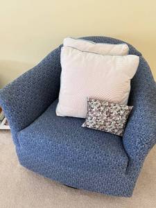 lot 86 image: Pair of Blue Fabric Swivel Barrel Chair with Beige Cushions & Burgundy Accent Pillow - 2 Chairs Total