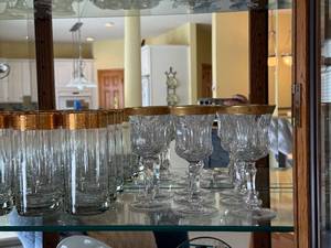 lot 90 image: Crystal Glassware Set - Gold-Rimmed Highball Glasses & Stemmed Goblets
