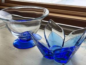 lot 95 image: Orrefors Sweden Blue Glass Bowls - 2-Piece Set