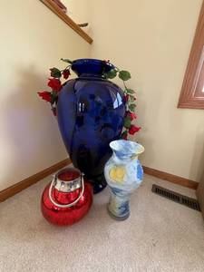 lot 97 image: Cobalt Blue Glass Floor Vase - Red Hammered-Metal Vase - Swirl Ceramic Vase