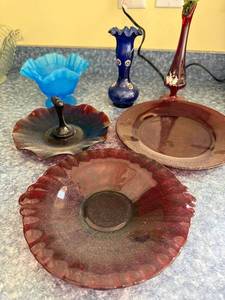 lot 329 image: Carnival Glass Vase & Bowl Lot - Blue Daisy Vase, Blue Ruffled Bowl, Burgundy Dishes