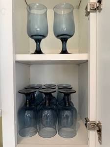 lot 331 image: Blue Glass Goblets - Stemware Set, Blue-Tinted Wine Glasses