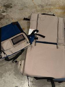 lot 430 image: Beige Stadium Seat Cushions with Blue Panels and Straps