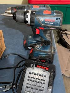 lot 431 image: Bosch GSB18V-535C 18V DrillDriver Kit with CORE18V 4.0Ah Battery & Charger