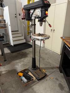 lot 436 image: Craftsman 15 in Drill Press LaserTrac - 1.0 HP, 120V, 250-3100 RPM, Model 137.229250