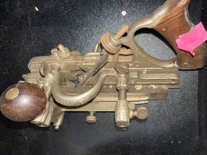 lot 442 image: Stanley Hand Plane - Vintage USA-made Wood Tote