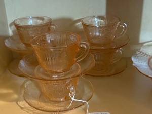 lot 503 image: Amber Glass Teacups & Saucers Set - Embossed Floral Pattern With Lidded Jar, Vintage
