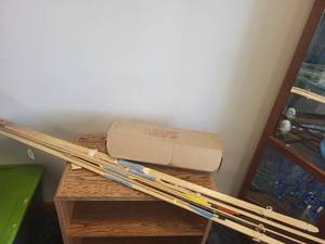 lot 114 image: Collection of Traditional Wooden Arrows and Modern Arrows with Stand