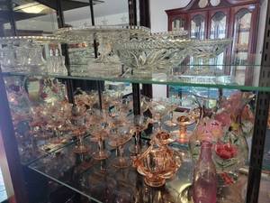 lot 148 image: Collection of Vintage Etched Glassware and Decorative Bowls