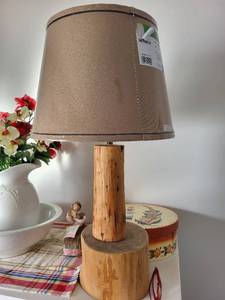 lot 189 image: Rustic Wood Table Lamp with Drum Shade
