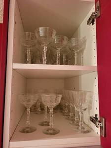 lot 217 image: Set of 12 Etched Crystal Wine Glasses with Floral Motif