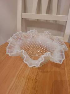 lot 219 image: Pair of Vintage Fenton White Opalescent Glass Bowls with Ruffled Edges