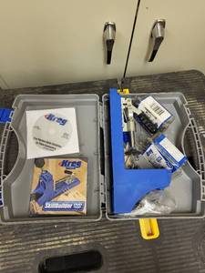 lot 249 image: Kreg Pocket Hole Jig Kit with Screws and SkillBuilder DVD