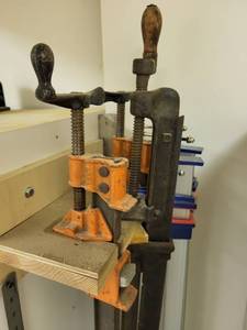 lot 289 image: Set of 3 Heavy Duty Bar Clamps with Wood Handles