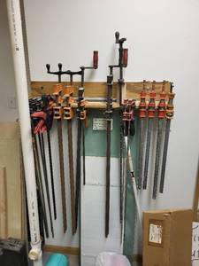 lot 290 image: Collection of 14 Assorted Bar and Pipe Clamps for Woodworking