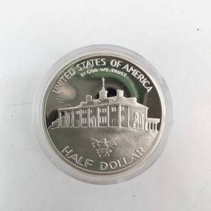 lot 36 image: 1982 George Washington Commemorative Half Dollar