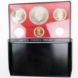 lot 82 image: 1976 Proof Set