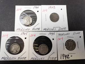 lot 204 image: 5) 1940s Mercury dimes