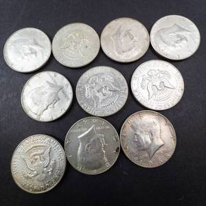lot 262 image: 10) 40% silver Kennedy half dollars, Approx. 1.48 oz