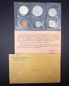 lot 323 image: 1962 US Mint Proof Set Sealed