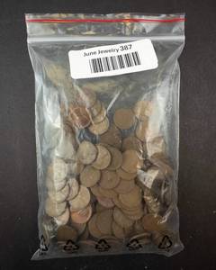 lot 387 image: Wheat Pennies - Lincoln Cent 1 lb Bag. CHECK DESCRIPTION