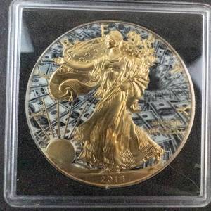 lot 65E image: 2014 American Silver Eagle -100s Background -24k Gold Gilded in Case