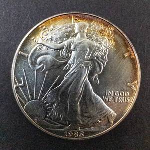 lot 66T image: 1988 Silver Eagle 1oz Fine Silver One Dollar Coin
