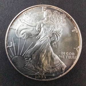 lot 66W image: 1993 Silver Eagle 1oz Fine Silver One Dollar Coin