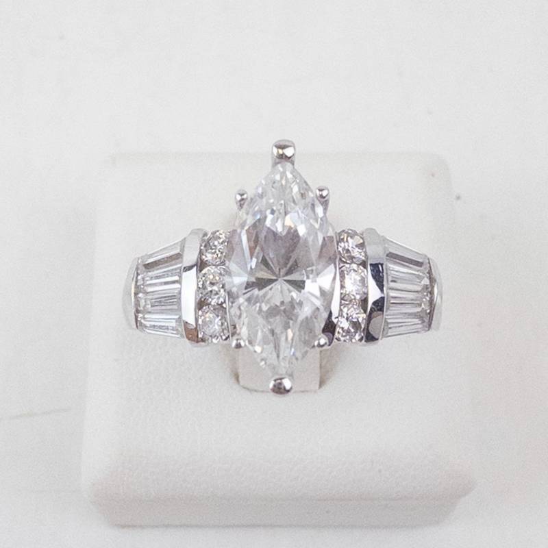 lot 3 image: Ladys 14K White Gold Synthetic Cubic Zirconia Ring with Marquise Center. Size 10.