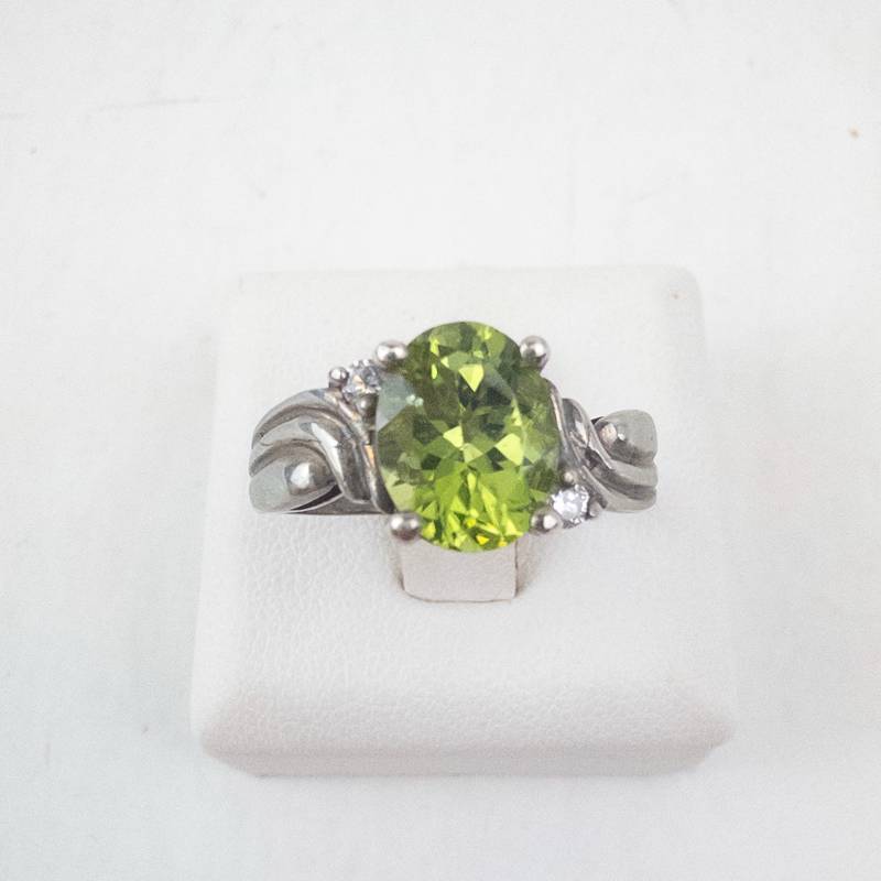 lot 42 image: Peridot & Diamond Ring - Sterling Silver - Size 6.5 - Oval Center Stone