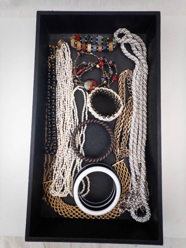 lot 65 image: Bracelets & Necklaces Lot - White Seed-Bead Strands, Black Bead & Metal Chains