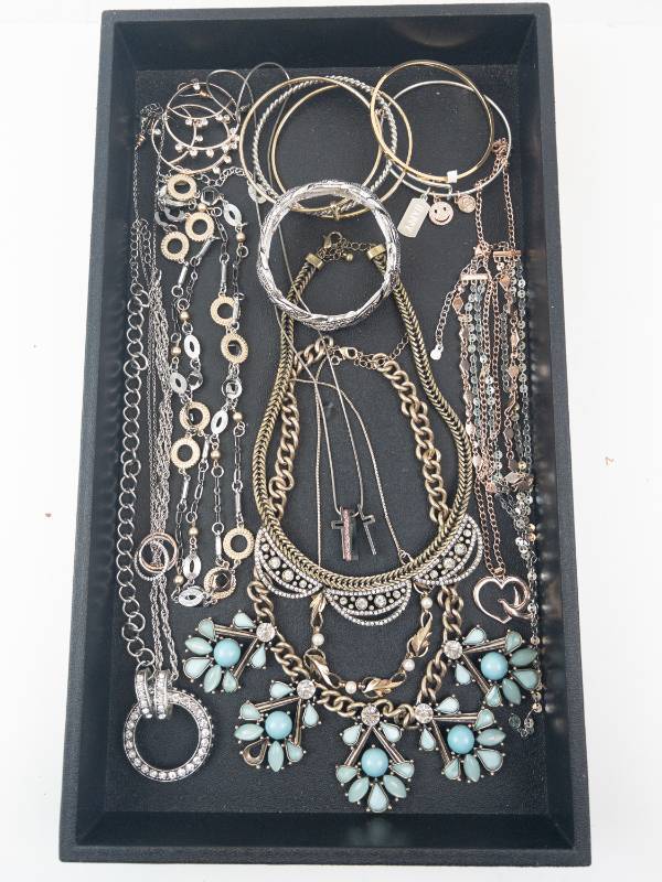 lot 91 image: Assorted Fashion Jewelry Lot - Turquoise Flower Clusters, Rhinestone Bib Necklace, Cross Pendants