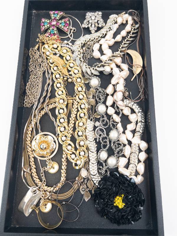 lot 110 image: Costume Jewelry Lot - Gold & Silver Chains, Faux Pearls, Cross Pendant, Black Flower Brooch