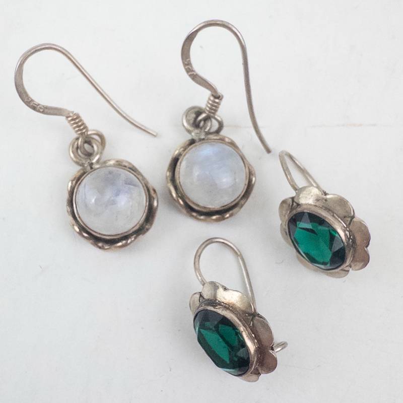 lot 144 image: Moonstone & Emerald Green Sterling Silver Drop Earrings - Set of 4