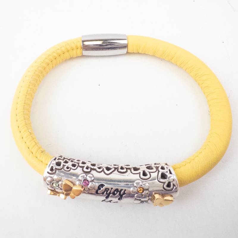 lot 222 image: Brighton Bracelet - Yellow Leather Wrap with Floral Barrel Charm Enjoy the little things and Fabric Pouch