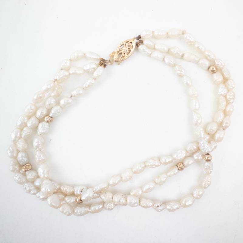 lot 15A image: 3-Strand Freshwater Pearl Necklace with Gold-tone Filigree Clasp -clasp 14k