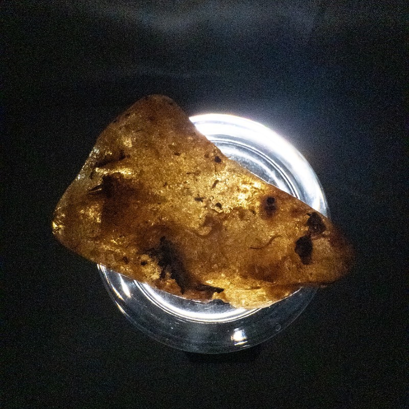 lot 52 image: Amber with Insect - 146 ct Natural Amber Specimen