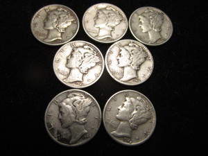 lot 24 image: 1944 Mercury Dimes