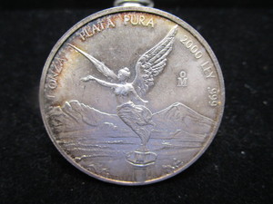 lot 62 image: 2000 Mexican Silver Round