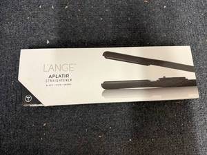 lot 146 image: LAnge Straightener - Black